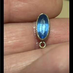 ✨ Vintage Czechoslovakia Blue Glass Charm / Pendant ✨